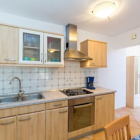 Gaia Apartment